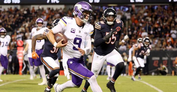 Minnesota Vikings Odds: Vikings Favored to Sweep Bears