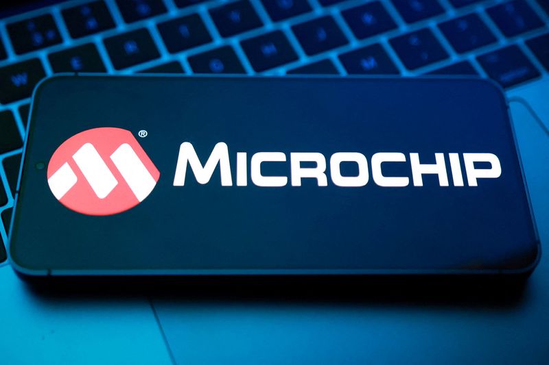 Microchip forecasts quarterly net sales below estimates as inventory clearing weighs
