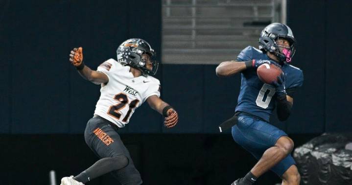 Lone Star uses 40-point halftime lead to cruise to regional finals