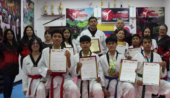Club de Taekwondo Dinastía Chachy: Reconocimiento por su Excelencia Deportiva