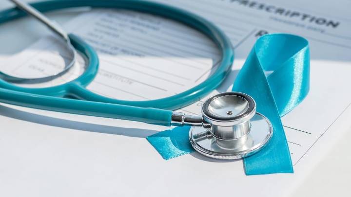 Noviembre Azul: alerta por cáncer de próstata en Colombia