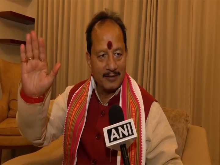 Vijay Kumar Sinha says Congress "trapped in familialism"