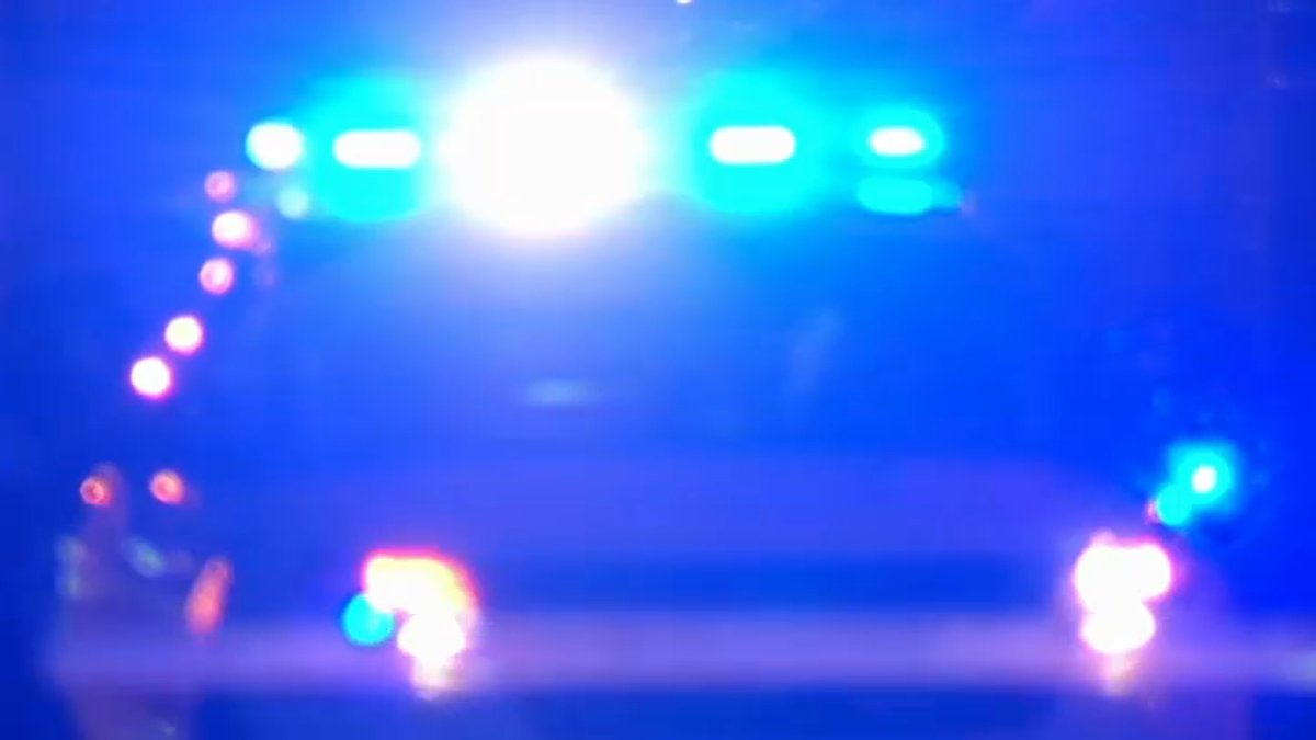 Burger King shooting leaves 17-year-old dead in Archer Heights – NBC Chicago