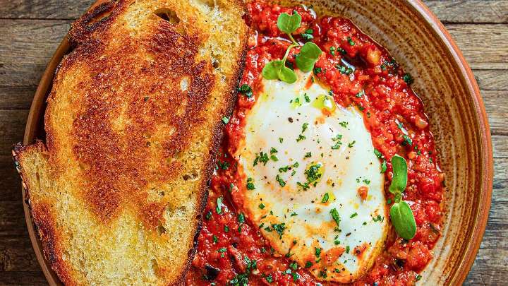 Cómo hacer tomaticán casero en sartén: la receta con tomate perita y un paso a paso fácil y rápido