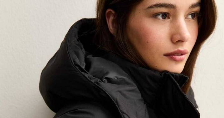 New Look knocks £22 off 'super stylish' puffer coat that's not 'too thick yet not thin'