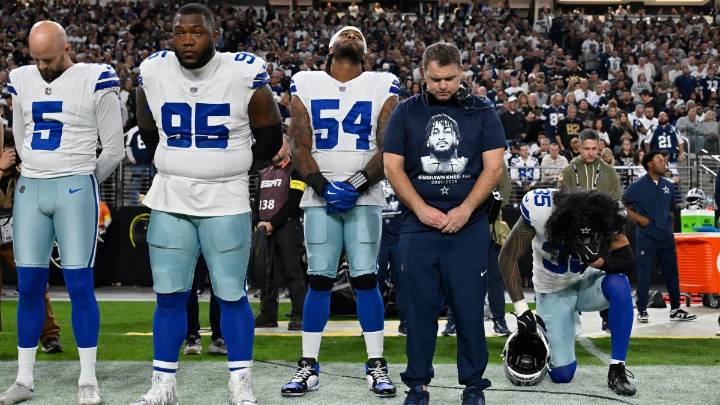 Cowboys honor Kneeland, then get 4 TD passes from Prescott in 33