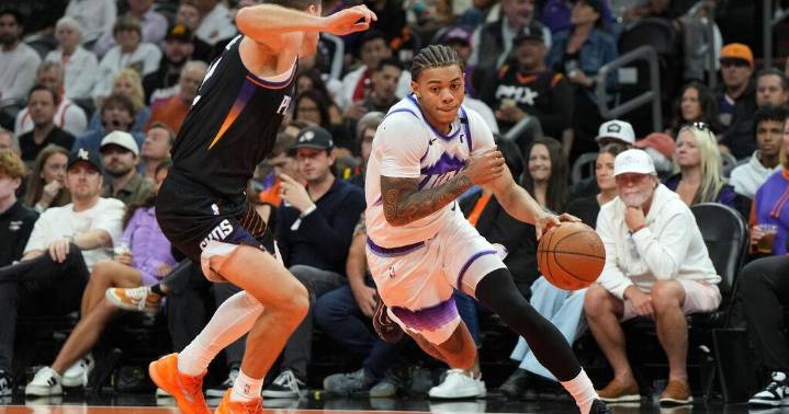 Booker scores 36 as Suns beat Jazz 118