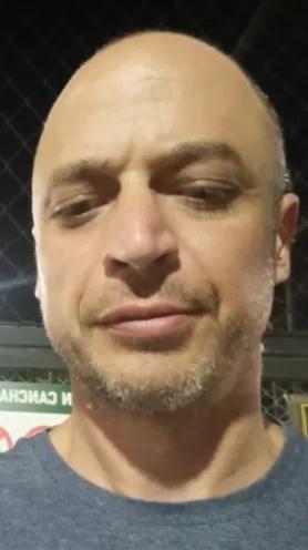 URGENTE: Buscan a un hombre de 43 años desaparecido en barrio Ampliación Santa Ana II