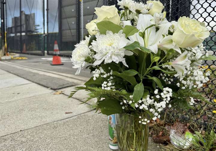 College football coach John Beam from ‘Last Chance U’ has died after being shot, Oakland police say