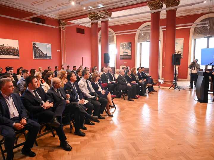 Milei recibe en Casa Rosada a cien diputados y senadores de LLA y del PRO para hablar de las reformas que impulsa