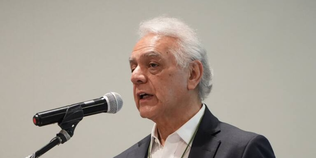 Ministerio de Salud advirtió por posibles sanciones disciplinarias al superintendente Bernardo Camacho: esta es la razón