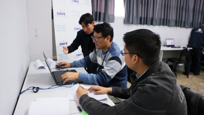 ONPE valida el registro de 37 fórmulas para primarias 2025