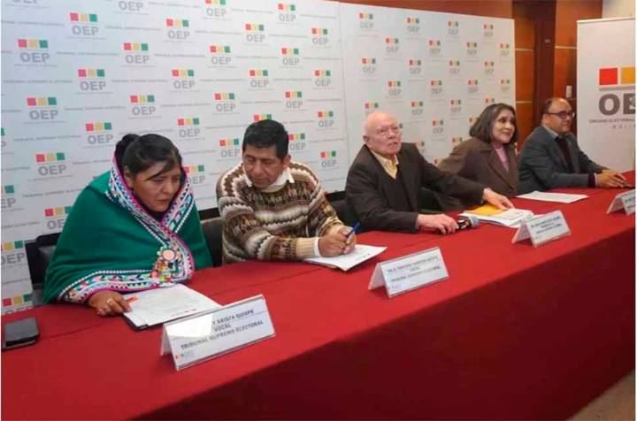 Alistan en Bolivia calendario de comicios subnacionales