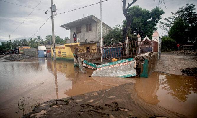 Melissa deja más de 50 muertos