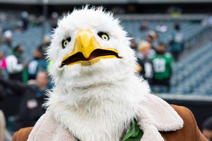 You can watch NFL RedZone Week 11 streaming free today with new trial offers, promo codes as Streameast, Crackstreams, Methstreams are still down and not working