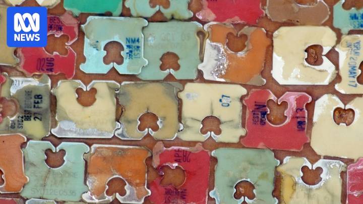 Bread tags, soy fish sauce bottles on list of plastic items to be phased out in NSW