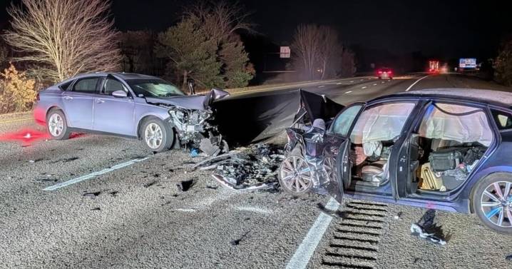 Serious injuries reported after wrong-way crash on I-495 in Mansfield, Massachusetts