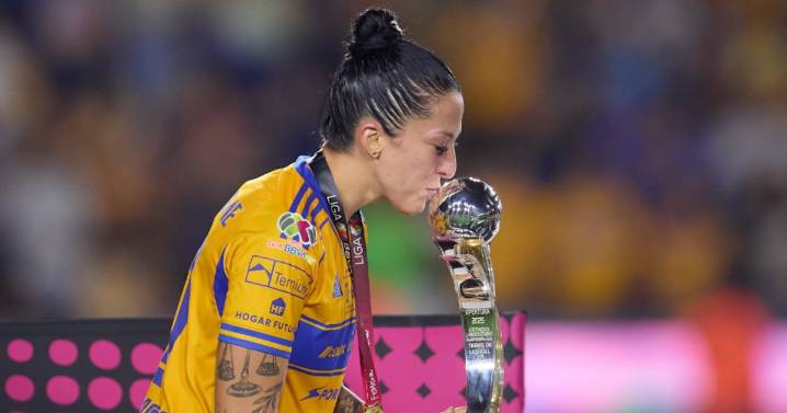 “Soy campeona del pu.. México”, la peculiar respuesta de Jenni Hermoso tras coronarse con Tigres (VIDEO)