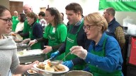 Harbor Care Thanksgiving meal provided by Common Man draws more than 200