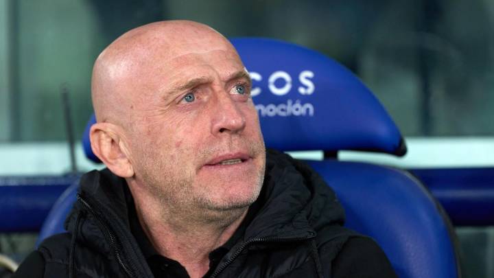 El Levante destituye a Calero tras la derrota contra el Athletic