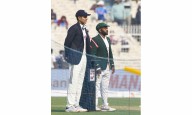 SA opt to bat, India pick four spinners including Axar