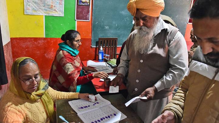 SAD’s Sukhwinder Kaur Randhawa Leads Early In Tarn Taran Bypoll