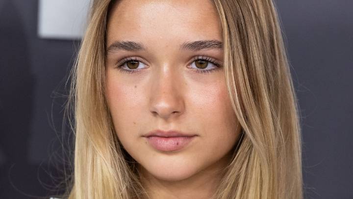 Harper Beckham's sleek new look is a love letter to the swinging 60s