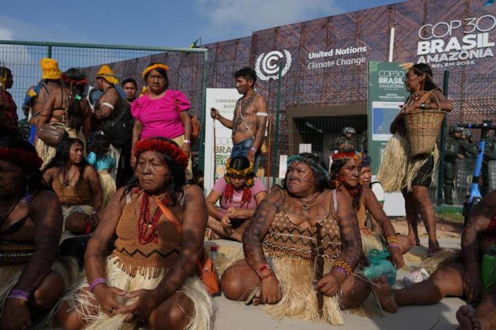 Protesters block entrance to COP30 climate talks in Brazil