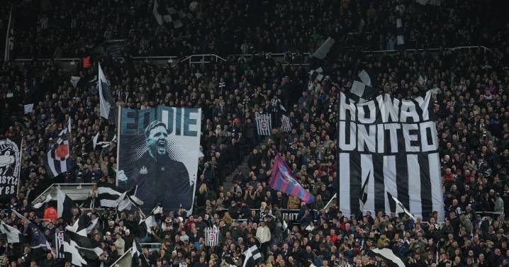 Fan groups call on Premier League clubs to freeze ticket prices