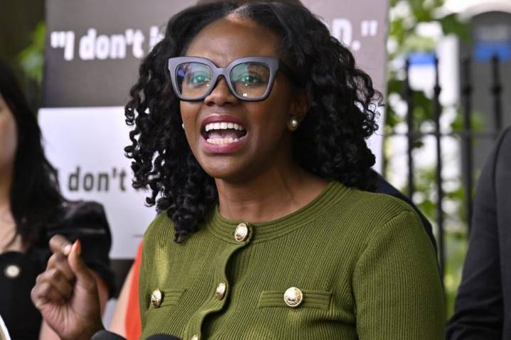 City Council blackmails Mamdani for an unearned pay hike