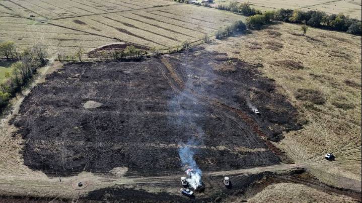 Ascension Parish firefighters put out large grass fire in Darrow