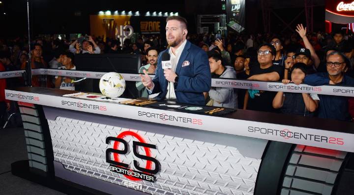ESPN lleva su cobertura de SportsCenter al Fan Zone de la Conmebol Libertadores en Lima