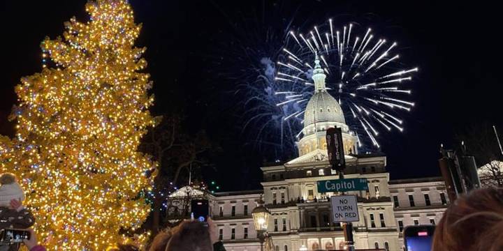Silver Bells in the City: Watch Lansing’s annual holiday celebration