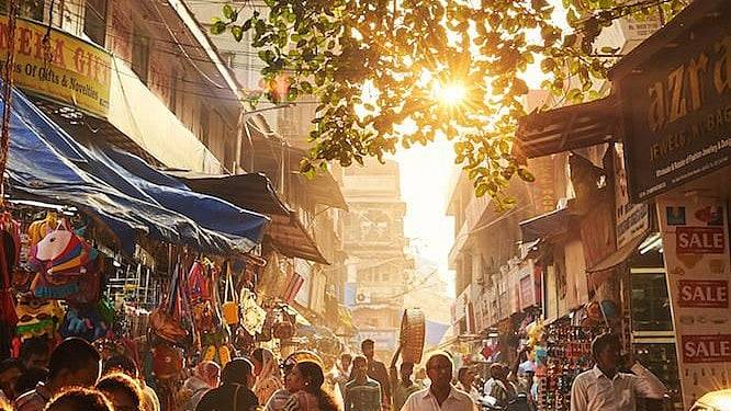 Mumbai Weather Update: City Experiences Warm Sunny Day; AQI Continues To Worsen