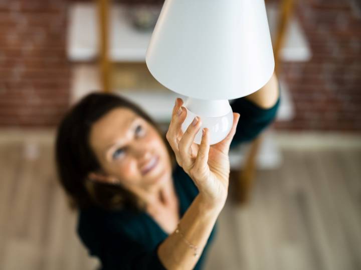 ¿Se fue la luz? Aprende a solucionar problemas eléctricos de forma segura