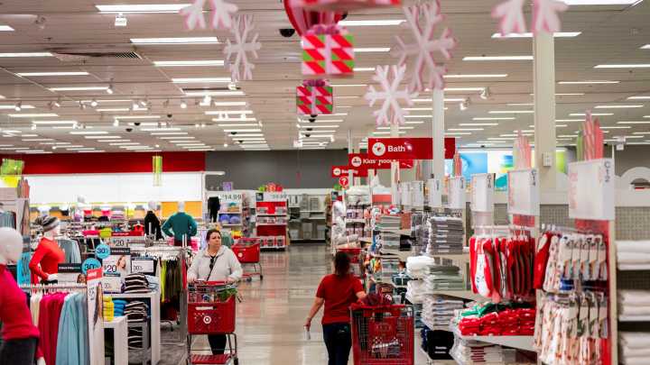 Retailers on Thanksgiving: See holiday, Black Friday hours, sales