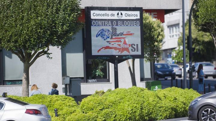 Oleiros renueva las pantallas con las que azota a los líderes mundiales