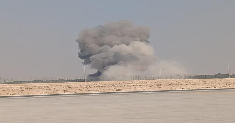 Fighter jet crashes during display at Dubai airshow