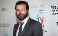 Danny Masterson acusa a su abogado de negligencia y busca anular sus condenas por violación