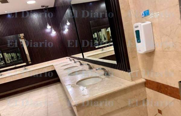 Centro de Convenciones se queda sin agua durante eventos simultáneos