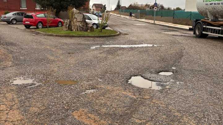 UPL Valverde de la Virgen denuncia la suciedad y el mal estado en las calles del municipio de León