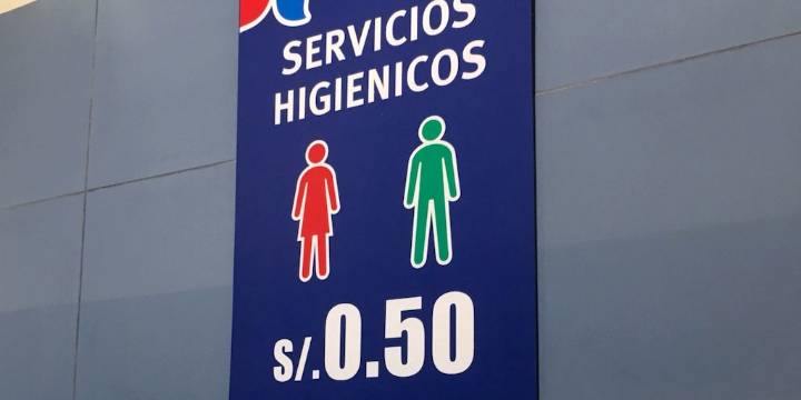 Buscan que centros comerciales, restaurantes y más locales no cobren por usar el baño