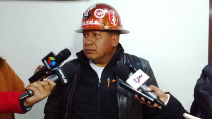 Mineros y sector obrero de Bolivia critican medidas gubernamentales