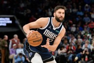 Lakers’ Maxi Kleber available to make season debut against Hawks