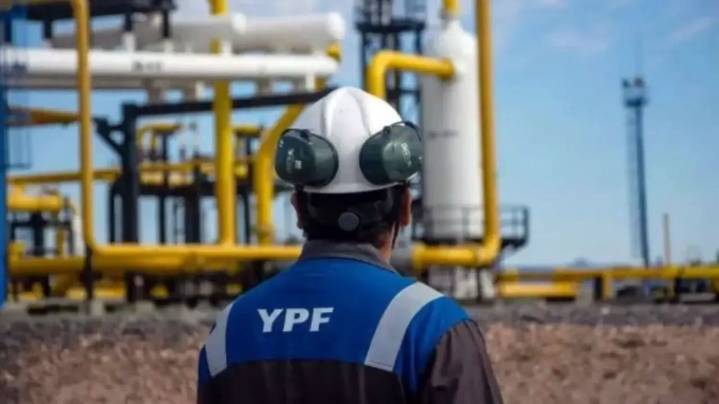 YPF alcanzó un récord de producción con 200.000 barriles diarios de producción shale oil en Vaca Muerta