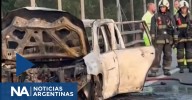 Un auto chocó, volcó y se incendió en la Autopista 9 de Julio Sur