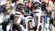 Texans win ugly, beat Titans 16