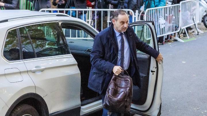 Montero planta cara a Ábalos: “Este Gobierno jamás se va a dejar chantajear por nadie”