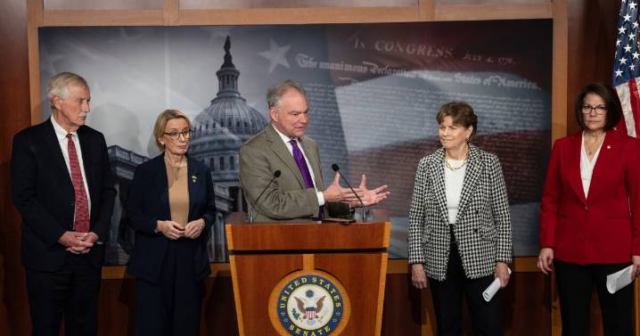 Senators take first step toward reopening the government after historic shutdown