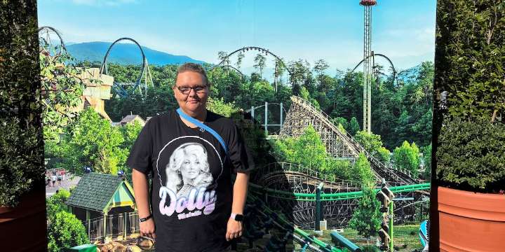 First ever Dreamcatcher recipient visits Dollywood